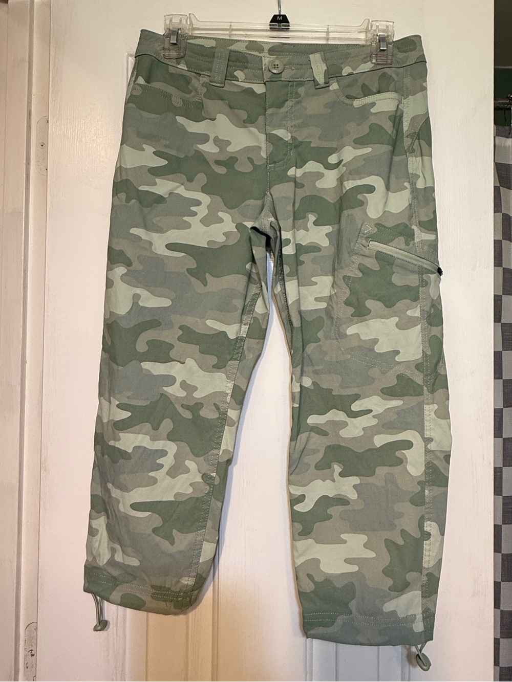 Eddie Bauer Women’s Cargo Capris